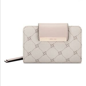 NINE WEST Lawson French Wallet
